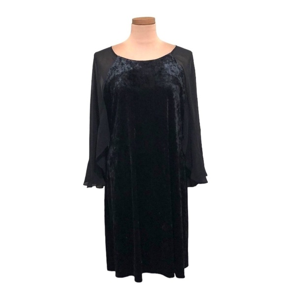 Connected Apparel Dress Size 16 Black Velvet Flutter Caplet Sleeve - Picture 1 of 11
